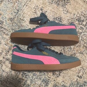 Puma Teal and Pink Casual Shoes